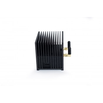 Mini ordinateur avec un port HDMI pour un affichage 4K et 4 ports USB 3.0